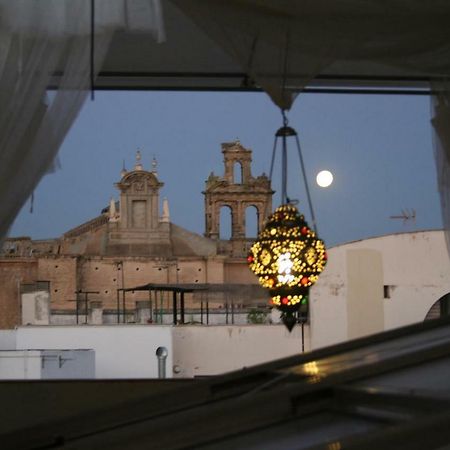 Guest House Europa 12 Seville Exterior photo